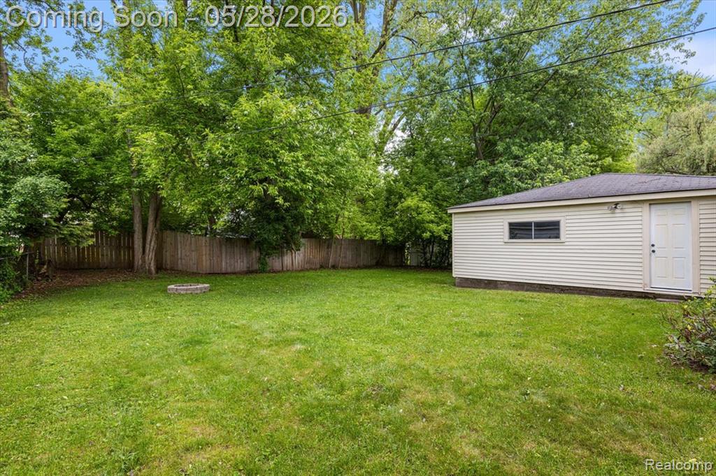 23015 Tuck Road, Farmington, MI 48336 — Photo 44