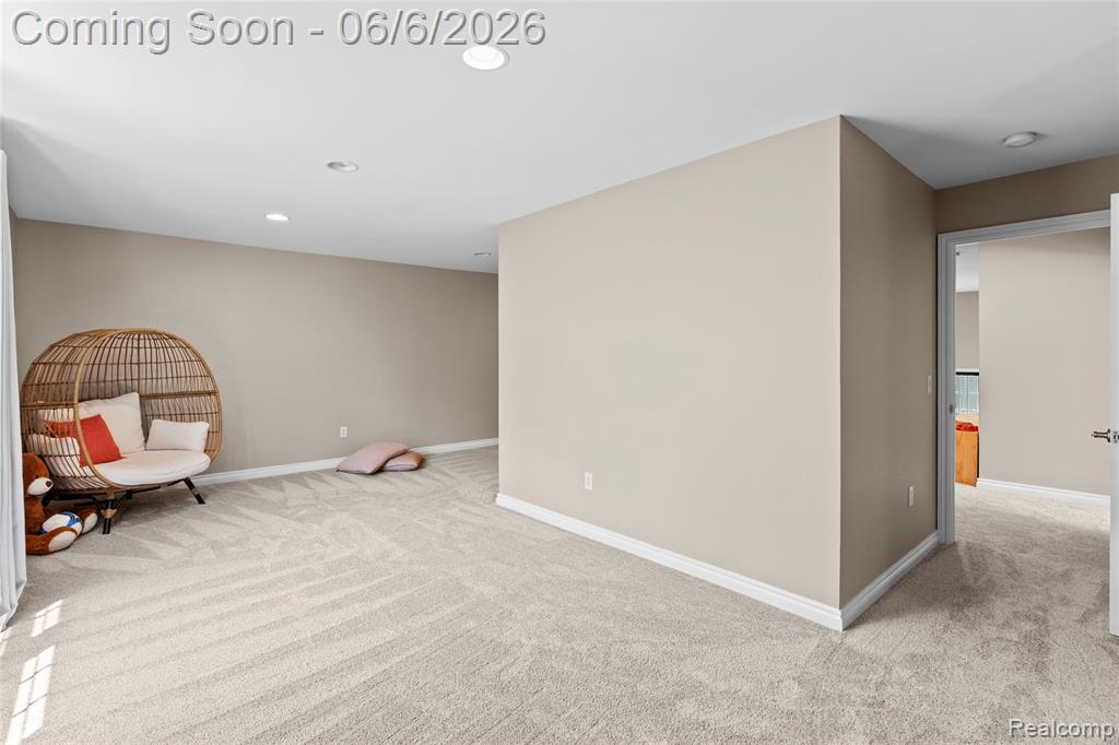 10242 Beacon Court, Grand Blanc, MI 48439 — Photo 47