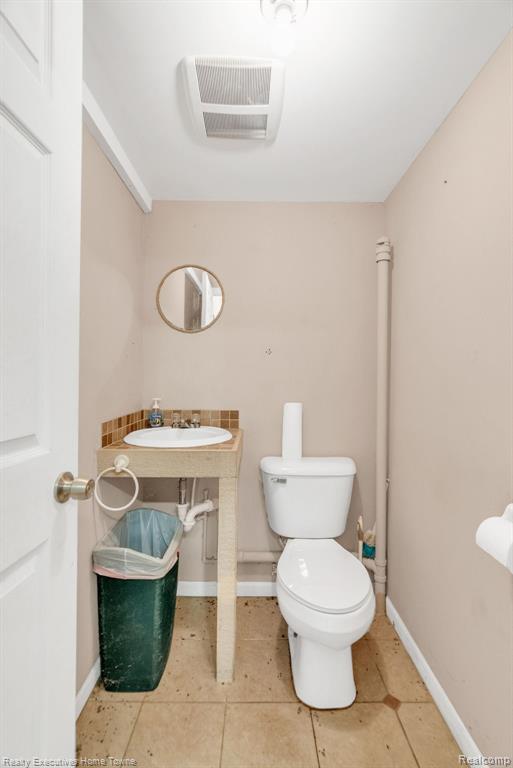 4280 Dove Road, Port Huron, MI 48060 — Photo 15