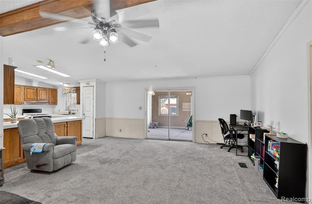 11011 Hamburg Road, Whitmore Lake, MI 48189 — Photo 9