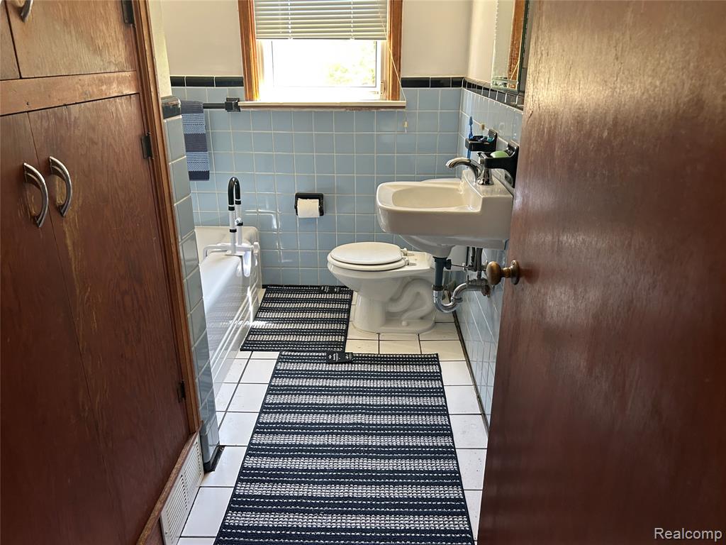 11039 Torrey Road, Fenton, MI 48430 — Photo 22