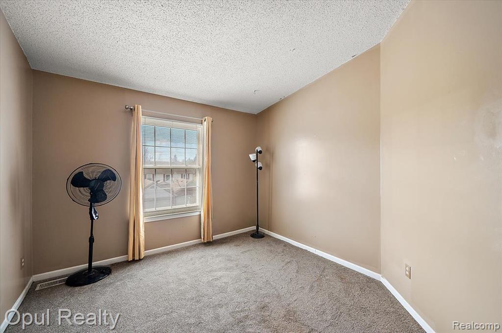 49714 Draper Circle, 87, Plymouth, MI 48170 — Photo 25