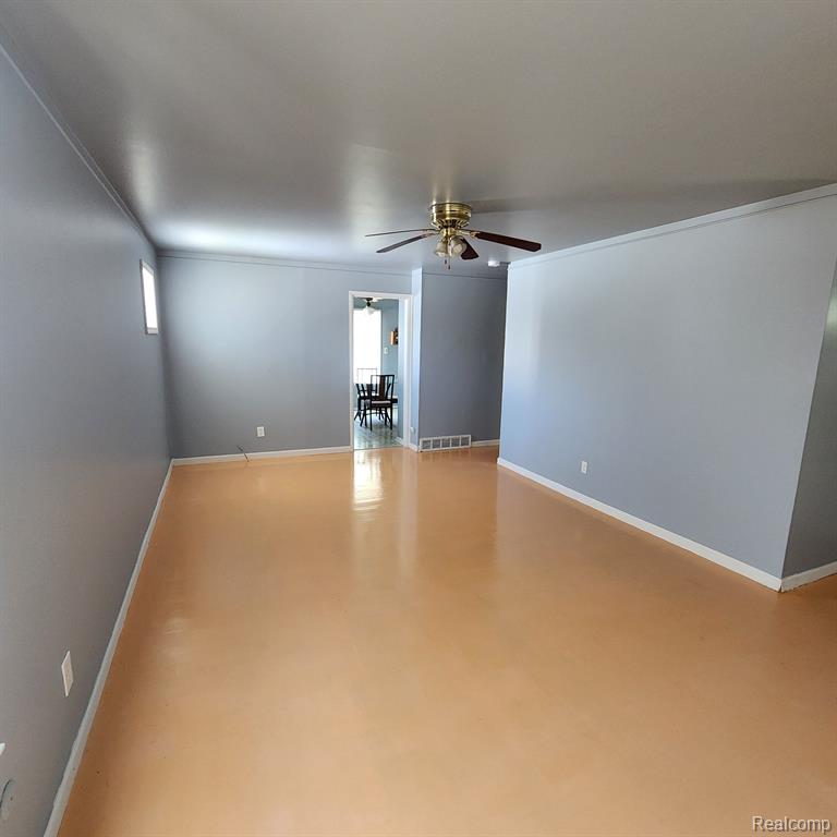 9481 WILLIAM Street, Taylor, MI — Photo 7