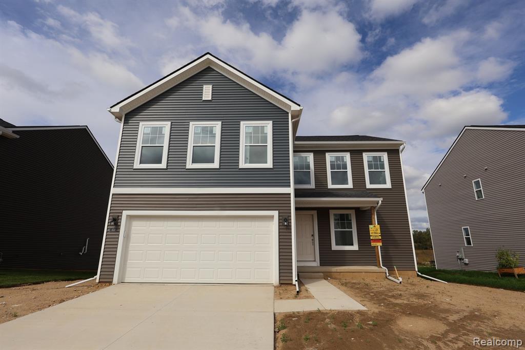 631 Harvest Way, Chelsea, MI 48118