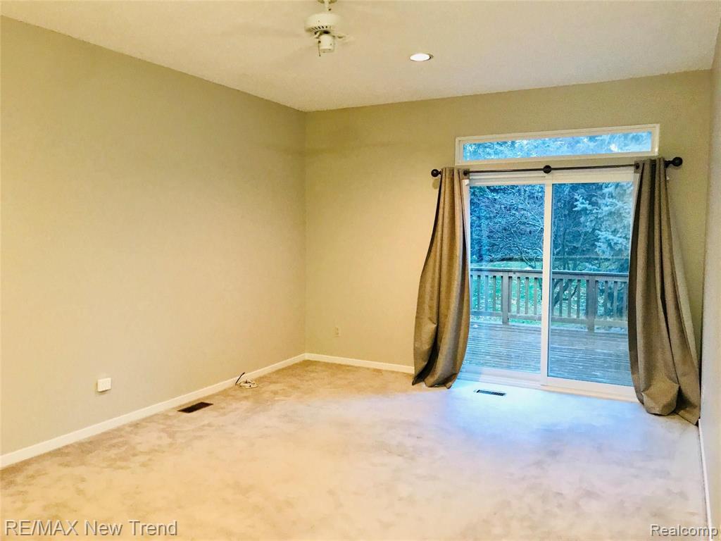 41855 CANTEBURY Drive, Novi, MI — Photo 2
