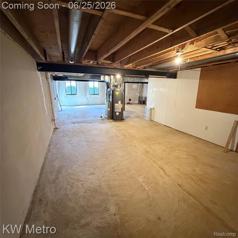 49429 Ferrisburg Court, Utica, MI 48315 — Photo 31
