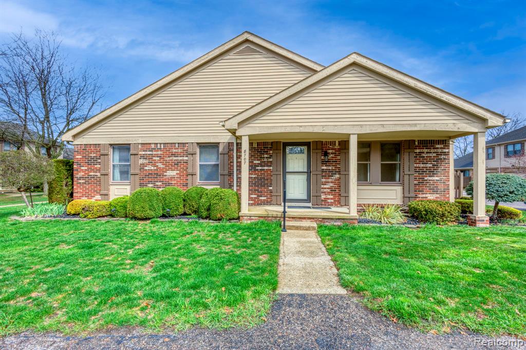 8707 Forest Court, Warren, MI 48093 — front exterior
