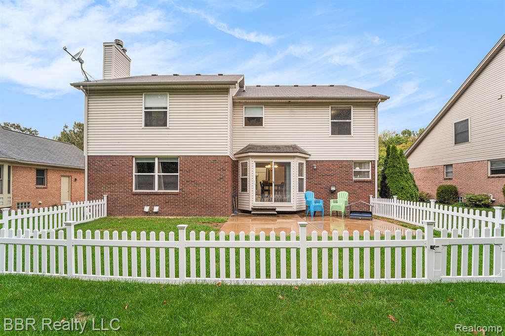 22795 Fawn Road, Brownstown, MI 48183 — Photo 27
