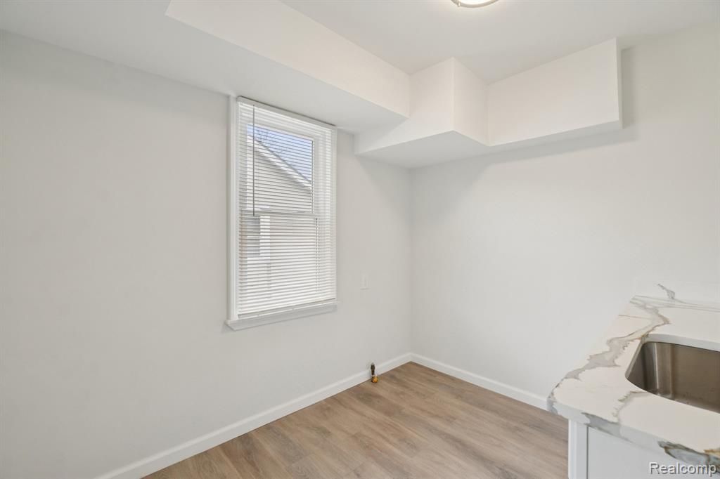 8619 Lozier Avenue, Warren, MI 48089 — Photo 21