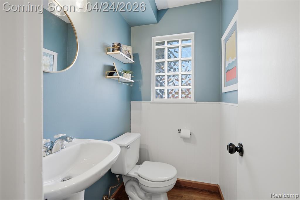 14820 Talbot Street, Oak Park, MI 48237 — Photo 18