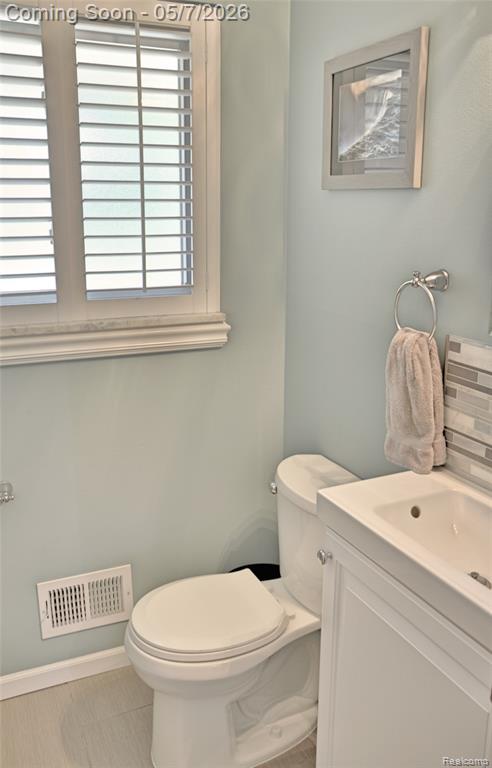 5443 English Drive, Troy, MI 48085 — Photo 7