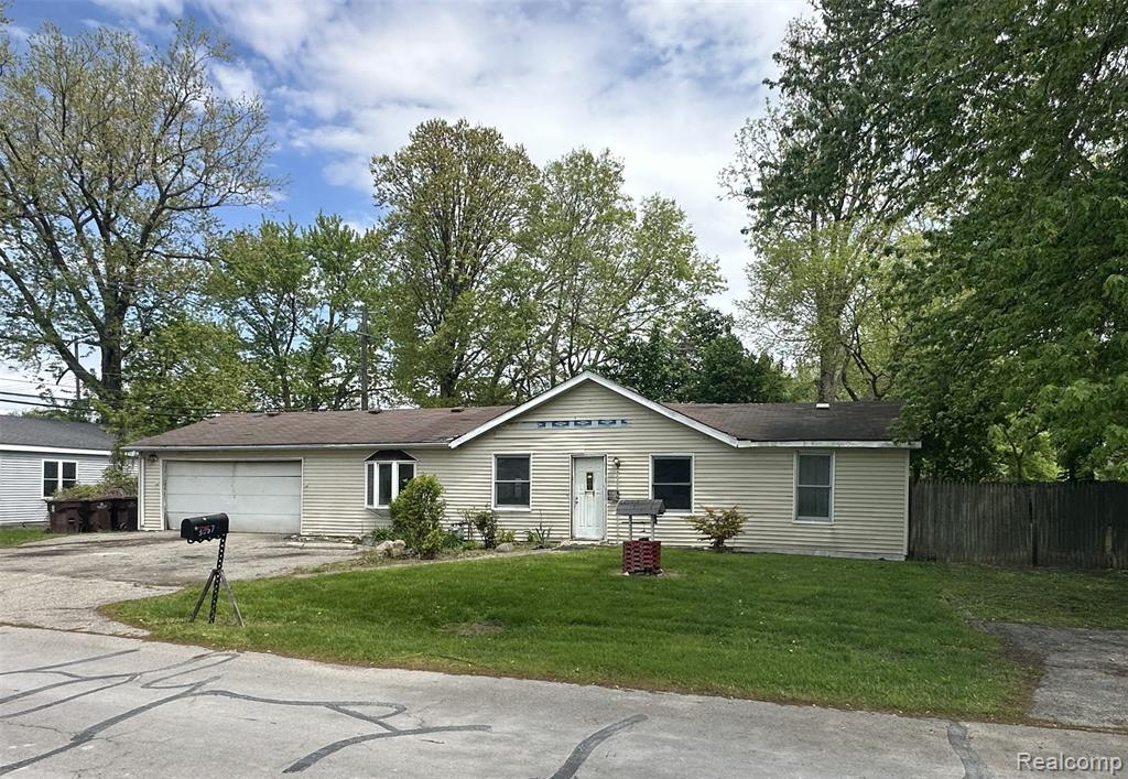 3357 Cloverdale Street, Monroe, MI 48162 — front exterior