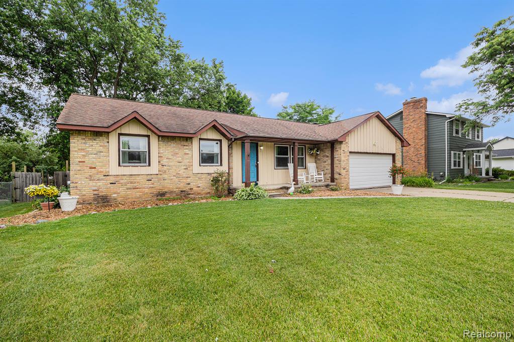 5369 Old Franklin Road, Grand Blanc, MI 48439 — Photo 22