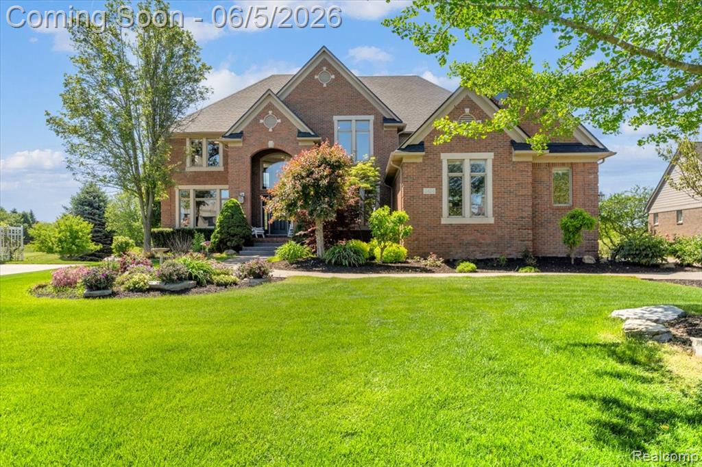 2424 Pebble Beach Drive, Oakland, MI