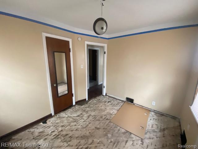 18904 Mallina Street, Grosse Pointe, MI 48236 — Photo 11