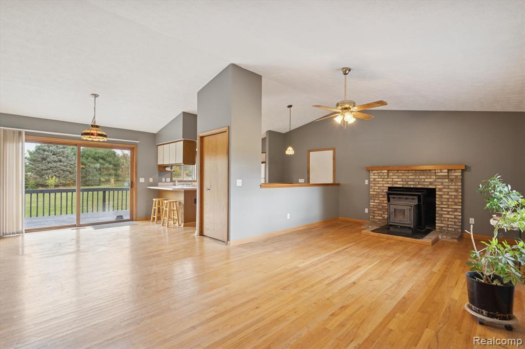 5920 W Coon Lake Road, Howell, MI 48843 — Photo 10