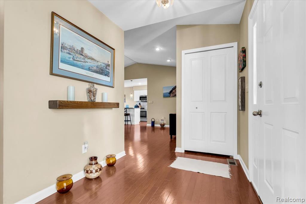 731 Berkshire Drive, Saline, MI 48176 — Photo 6