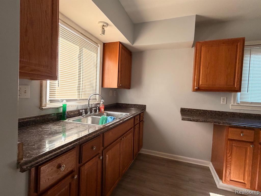 415 Martin Luther King Jr Boulevard N, Pontiac, MI 48342 — Photo 4