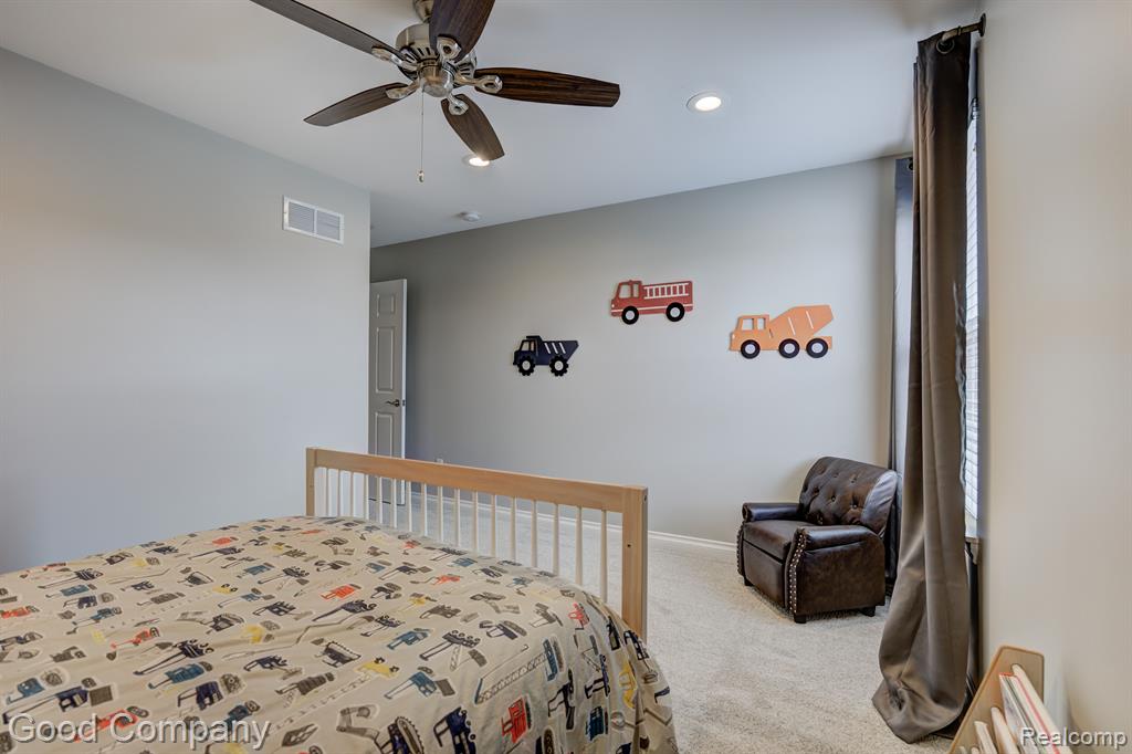 55575 HOGAN Drive, Macomb, MI 48042 — Photo 41