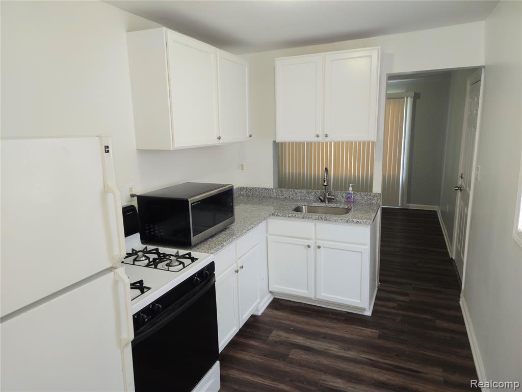 6589 Ziegler Street, Taylor, MI 48180 — Photo 12