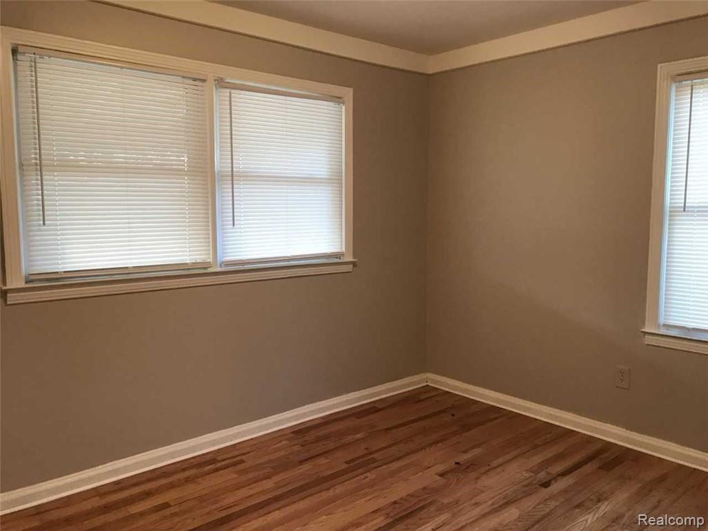 23440 COUZENS Avenue, Hazel Park, MI 48030 — Photo 5