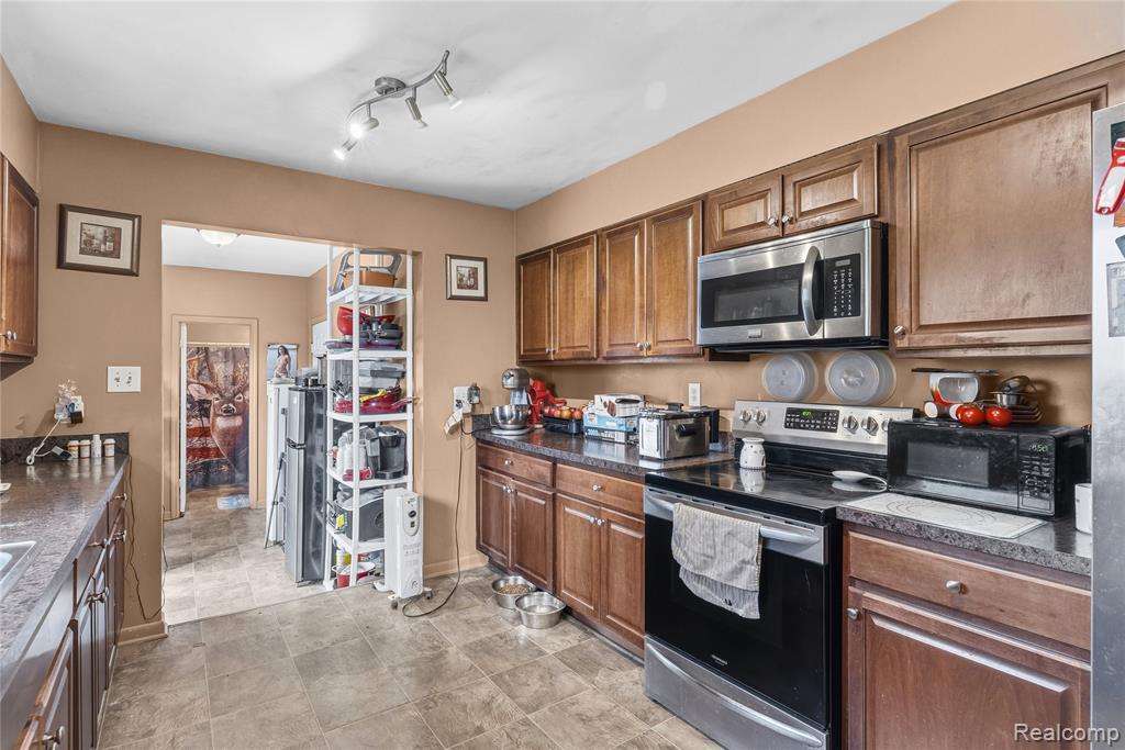 6270 E Dodge Road, Mount Morris, MI 48458 — Photo 11