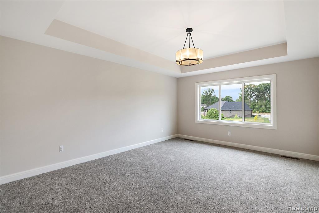2166 Heidi Dr, Oxford, MI 48370 — Photo 20
