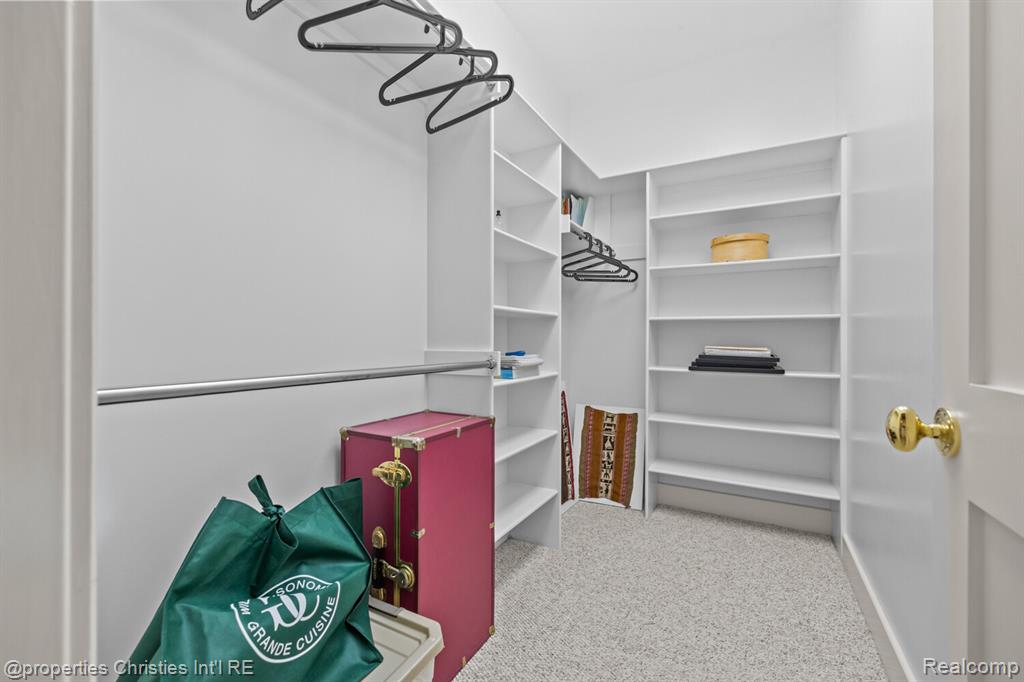 1041 Greentree Road, Bloomfield Hills, MI 48304 — Photo 43