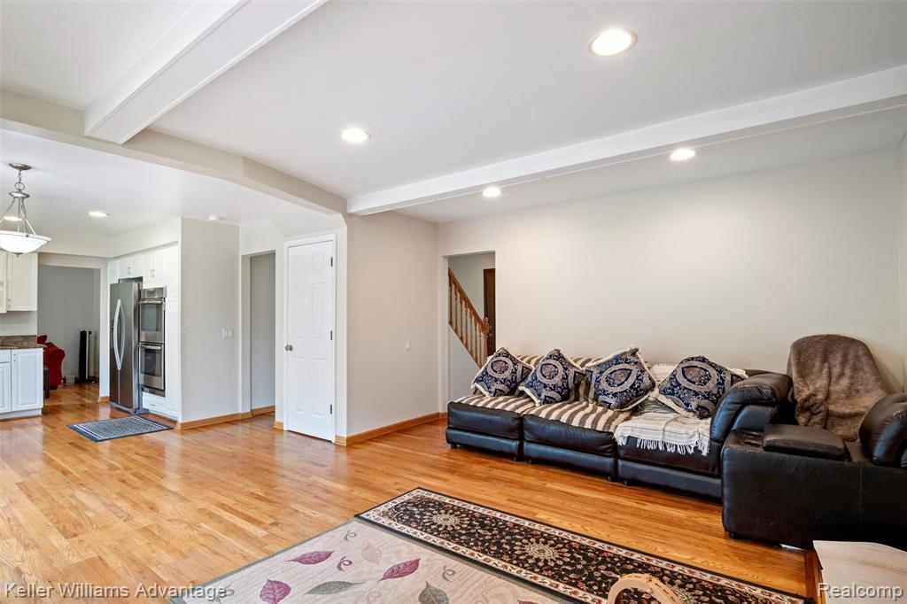 5016 Patrick Road, West Bloomfield, MI — Photo 22