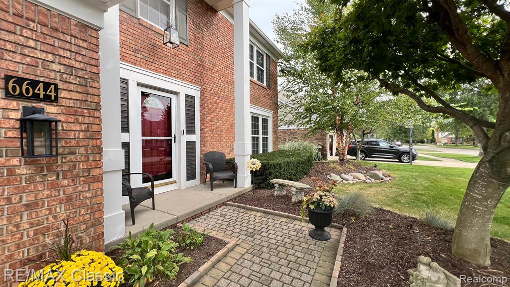 6644 Weathersfield Way, Canton, MI 48187 — Photo 65
