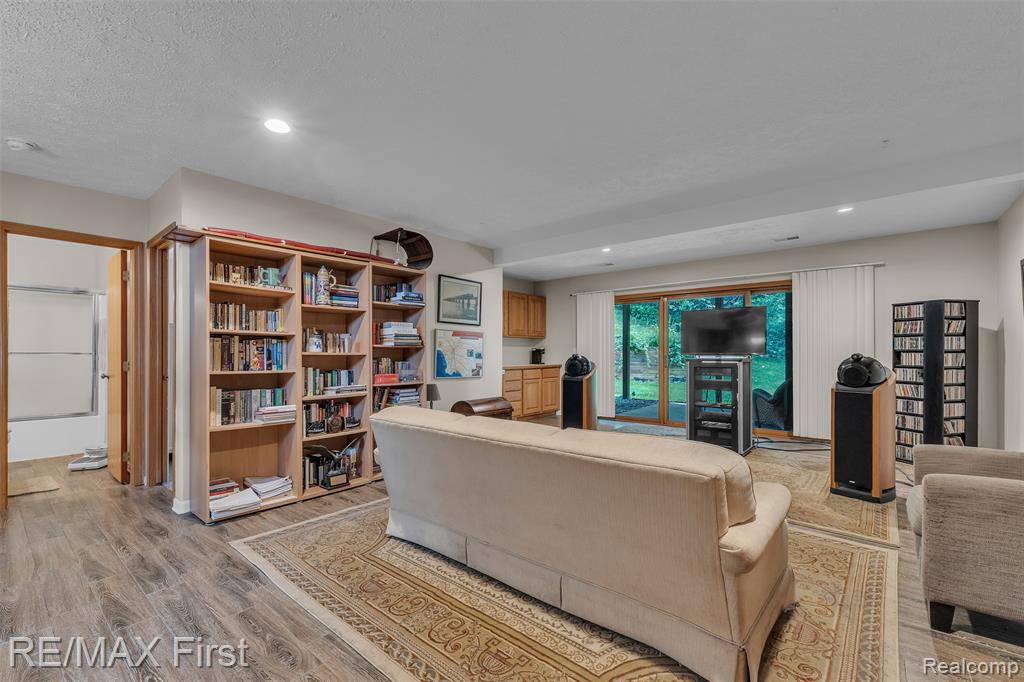 6547 Scenic Pines Court, Clarkston, MI — Photo 30