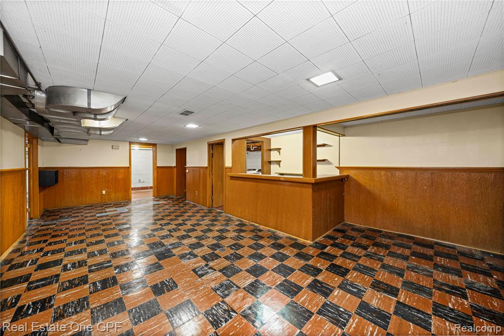 438 Colonial Court, Grosse Pointe Farms, MI 48236 — Photo 24