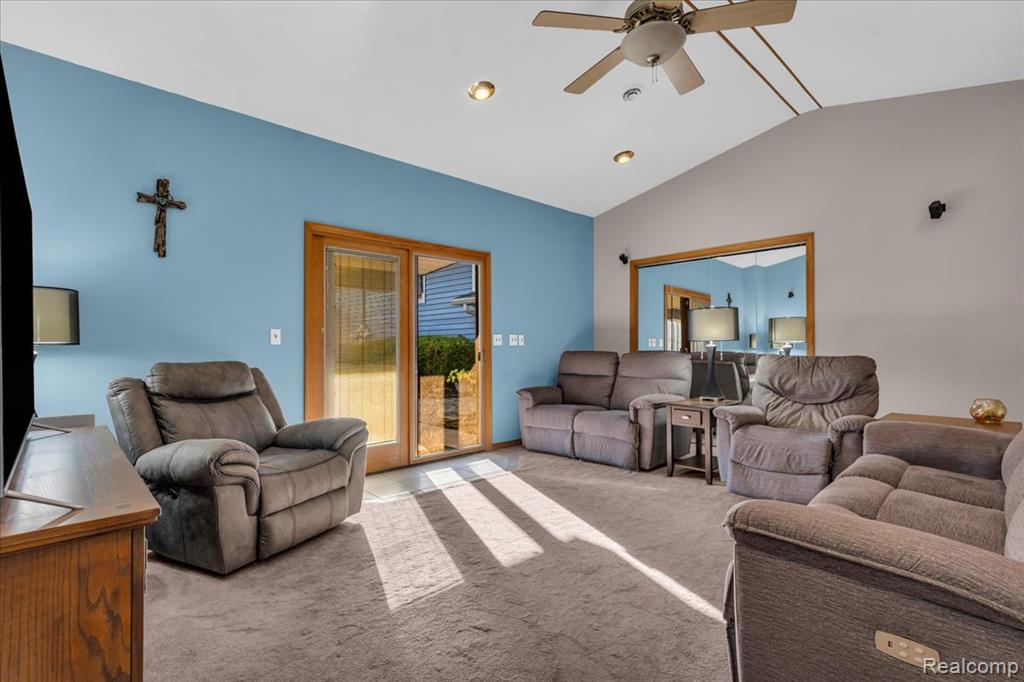 27520 West Road, New Boston, MI 48164 — Photo 36
