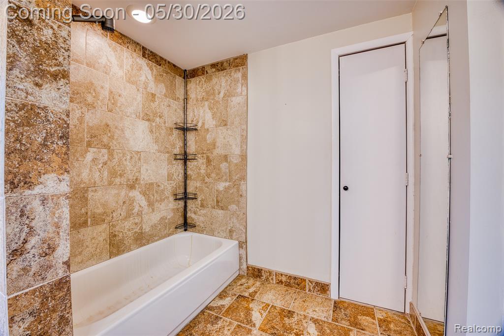 4481 Belford Road, Holly, MI 48442 — Photo 27