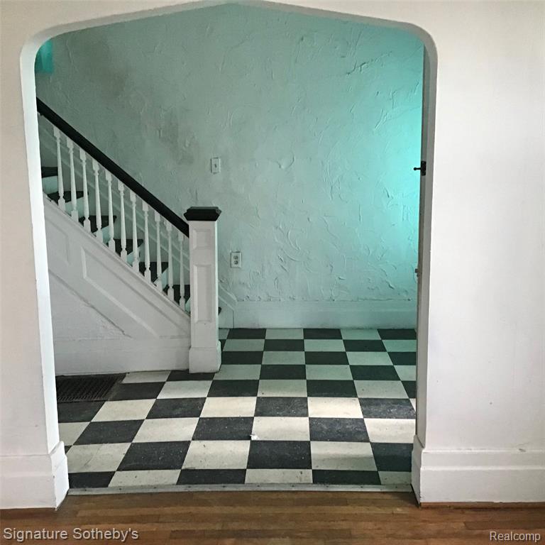5962 Stanton Street, Detroit, MI 48208 — Photo 2