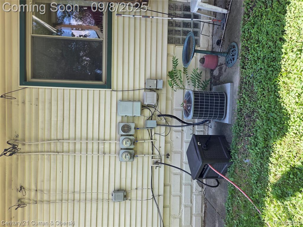 4137 Huron Street, Dearborn Heights, MI 48125 — Photo 22