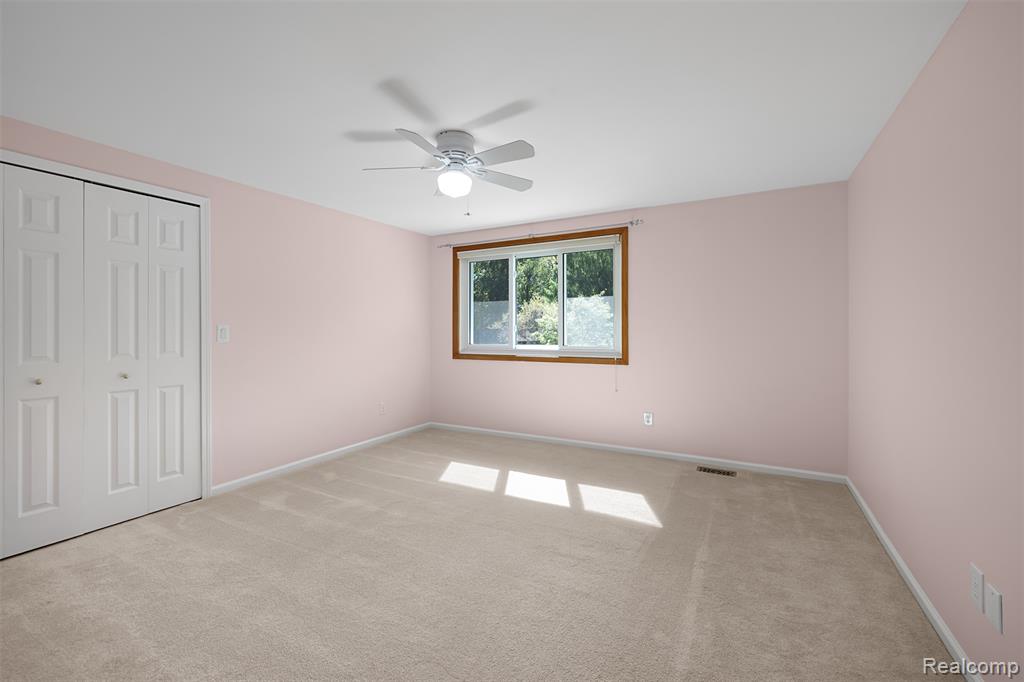 8830 Voigt Avenue, Grosse Ile, MI 48138 — Photo 29