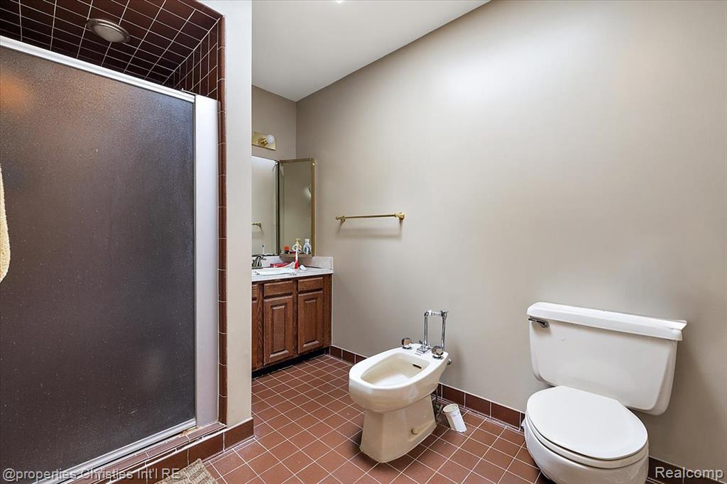 4069 Harbor Vista Drive, Orchard Lake Village, MI 48323 — Photo 33