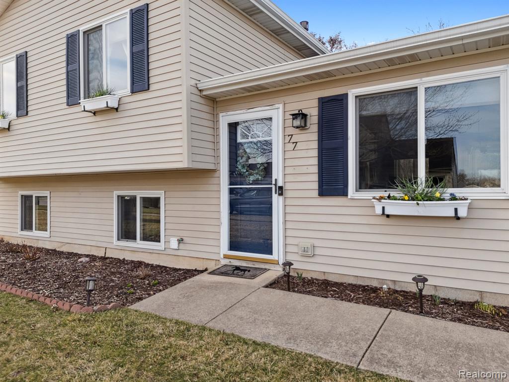 77 Coyote Court, Pinckney, MI 48169 — Photo 3