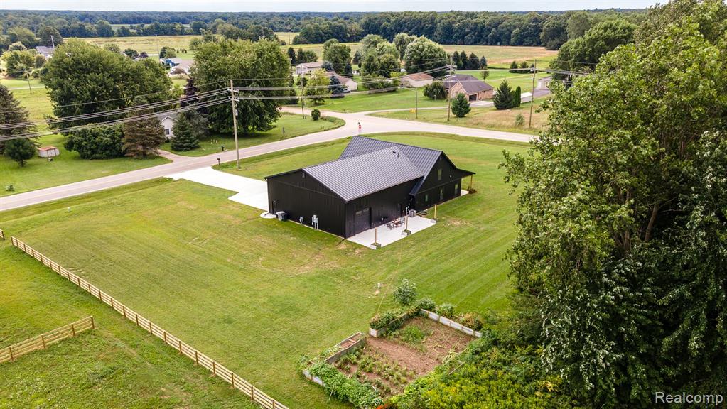 5486 Kidder Road, Almont, MI 48003 — Photo 49