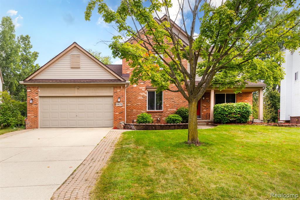 5470 MILL RACE Way, Commerce Twp, MI 48382 — Photo 2