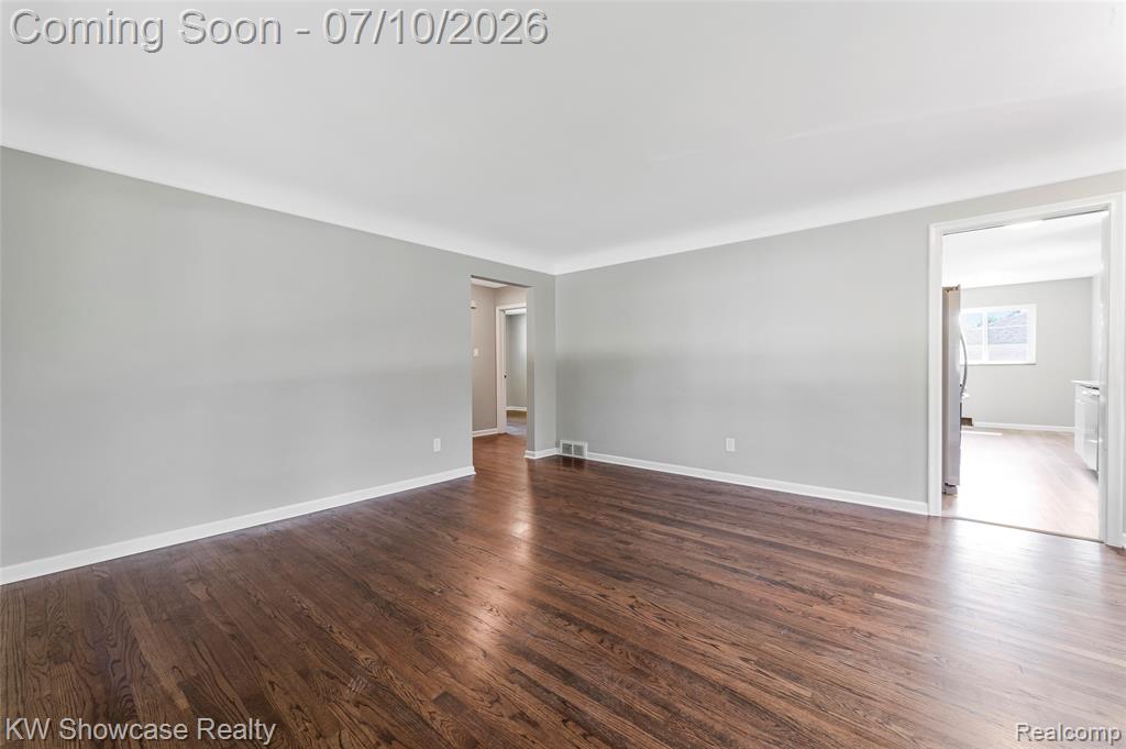 8936 Merriman Road, Livonia, MI 48150 — Photo 19