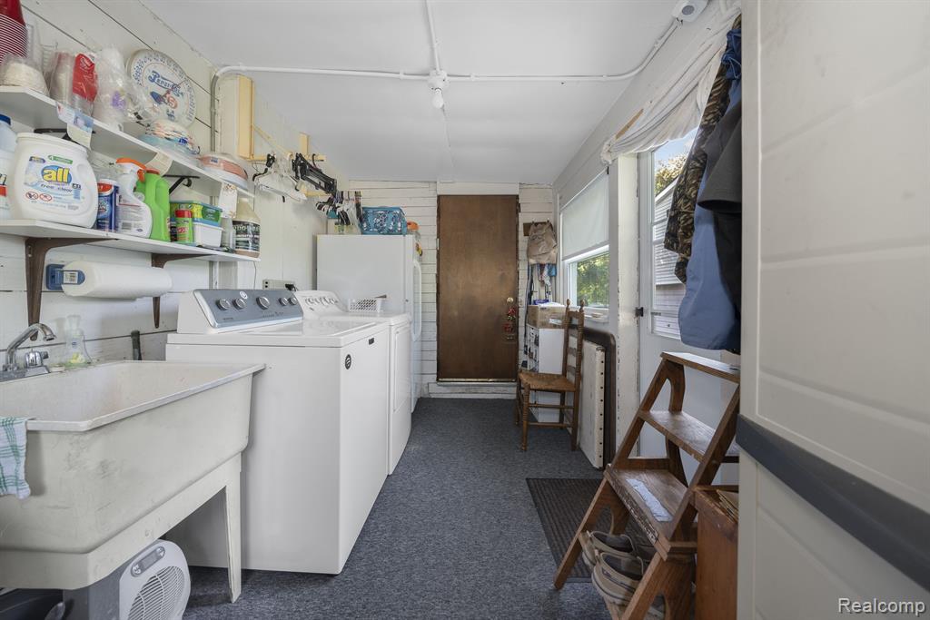 4209 Rural Street, Waterford, MI 48329 — Photo 12