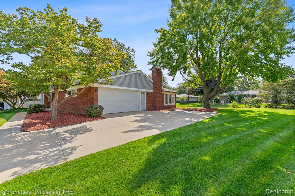 6308 Donnybrook Drive, Shelby Twp, MI 48316 — Photo 52