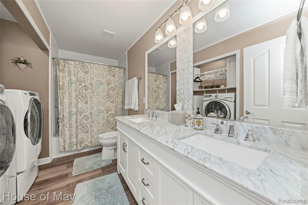 47793 Ten Point Drive, Canton, MI 48187 — Photo 36