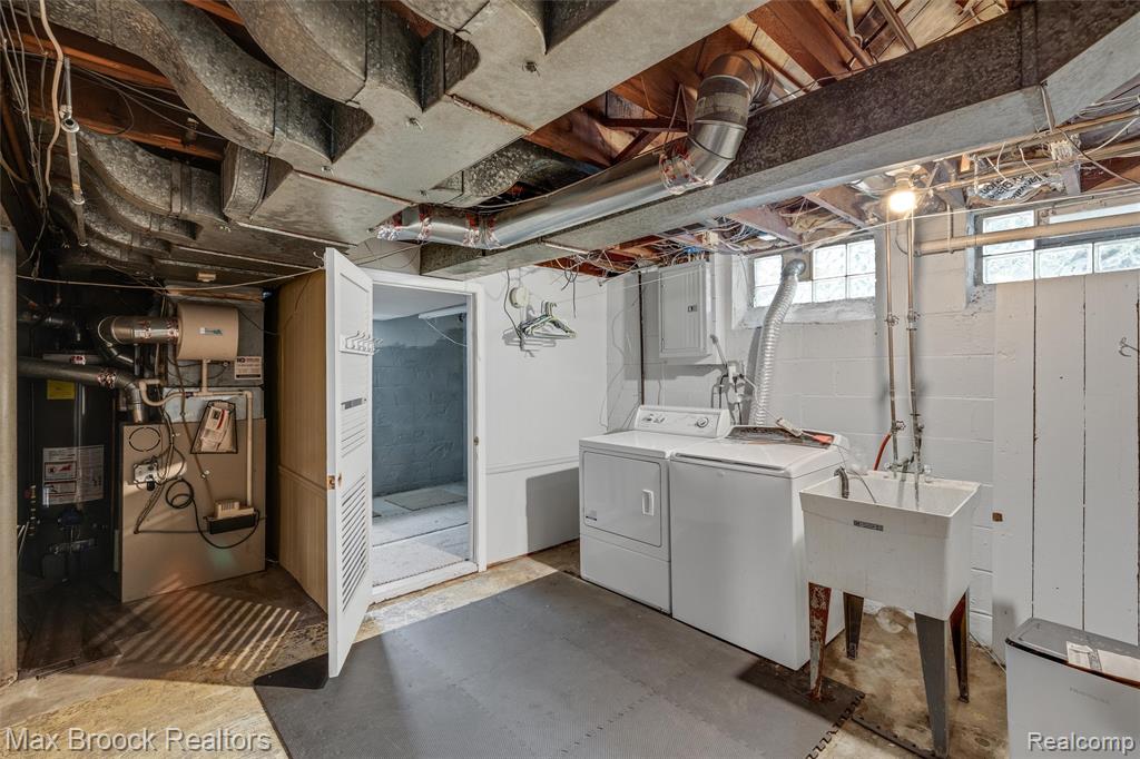905 N Wilson Avenue, Royal Oak, MI 48067 — Photo 30