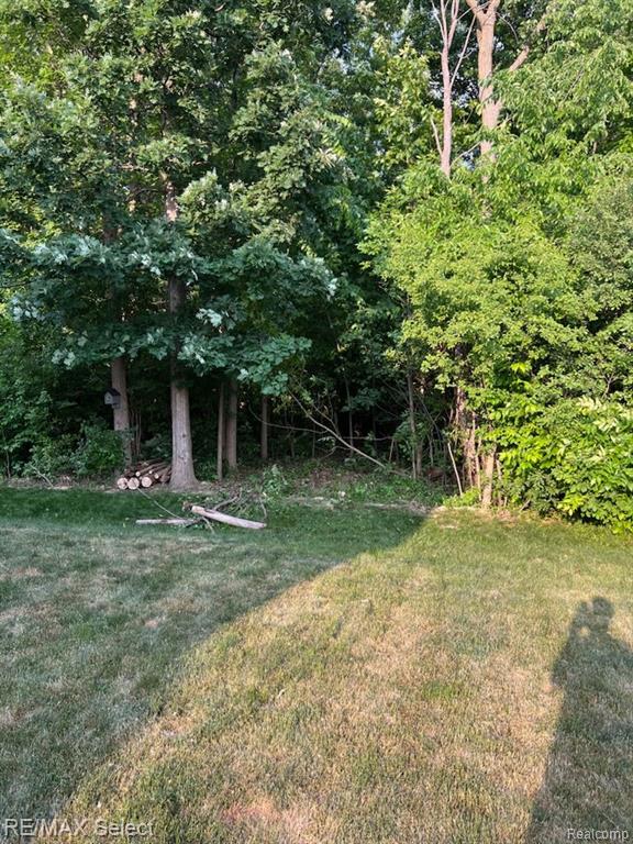 7115 GLENMEADOW Court, Grand Blanc, MI 48439 — Photo 28