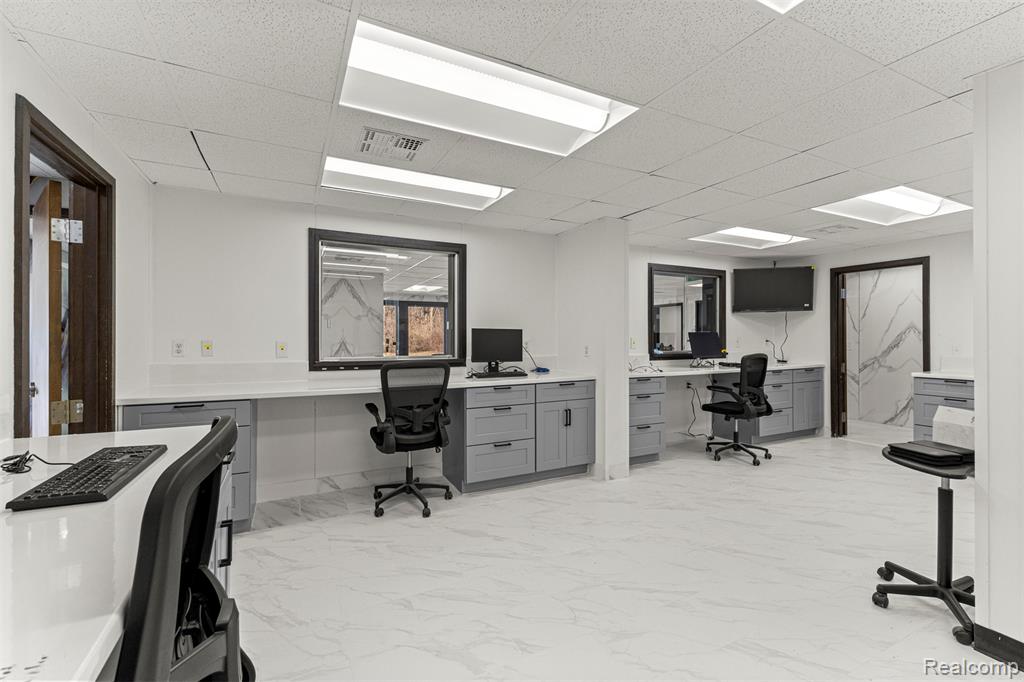 19130 SUMPTER Road, Belleville, MI, 48111