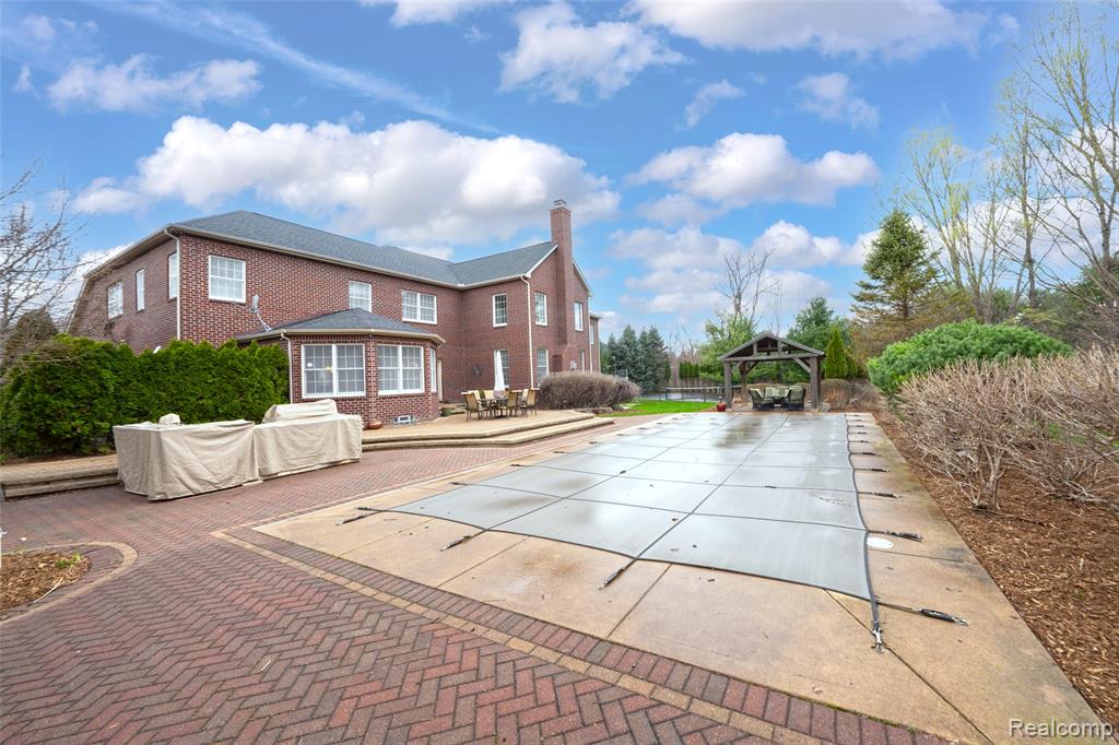 7286 Brentwood Court, Ypsilanti, MI 48198 — Photo 20