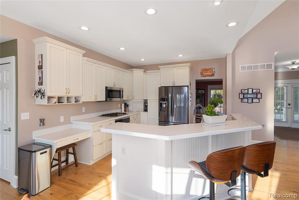 9096 Copper Ridge Drive, Davison, MI 48423 — Photo 10